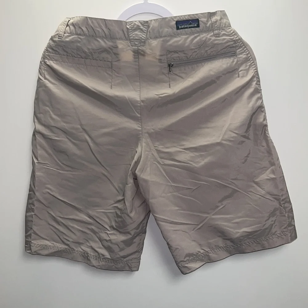 Mens Patagonia Hybrid Short - Picture 2 of 4